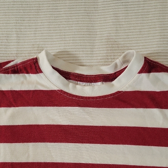 Zara Red and White Striped Short Sleeve Tee - Picture 3 of 7